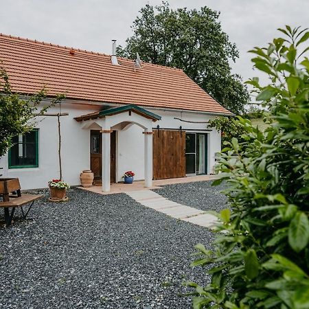 Landhaus Schaller Im Suedburgenland Maria Bild Dış mekan fotoğraf