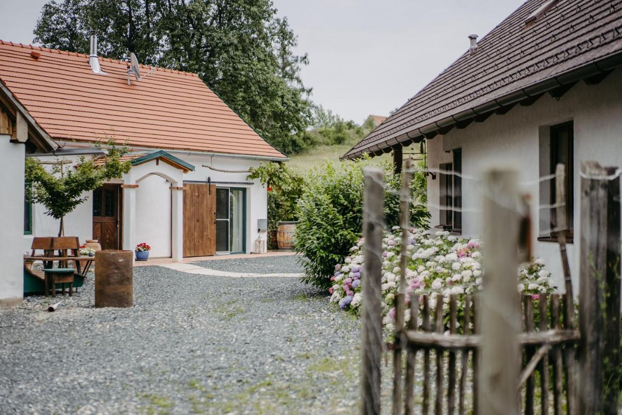 Landhaus Schaller Im Suedburgenland Maria Bild Dış mekan fotoğraf
